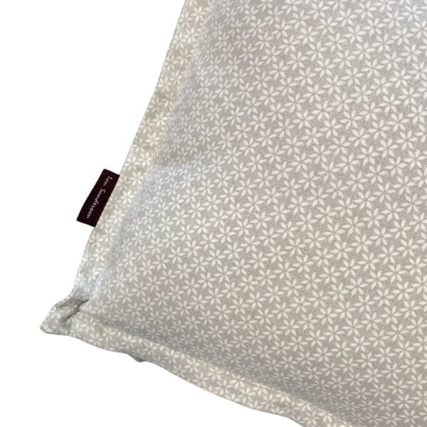 Millie Square Cushion Cover (3)