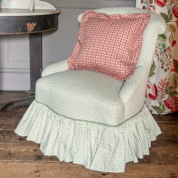 Nettie chair