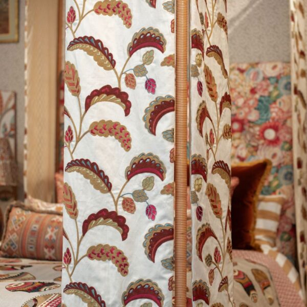 Palm Wave Garnet curtain