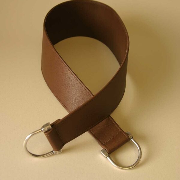 Shaped Leather Tieback - Saddle