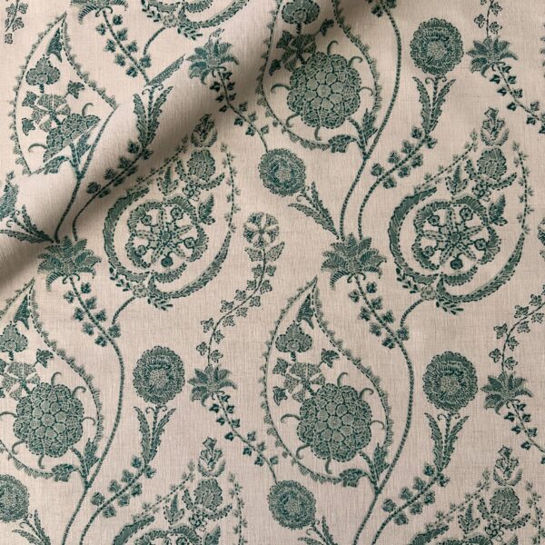 Delfyn Paisley - Mineral