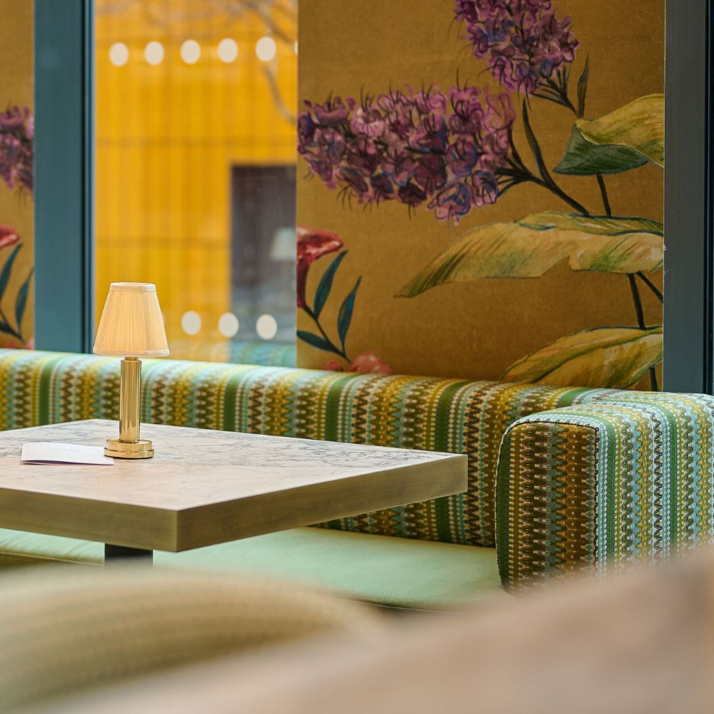 vibe indoor outdoor mint julep restaurant (2)