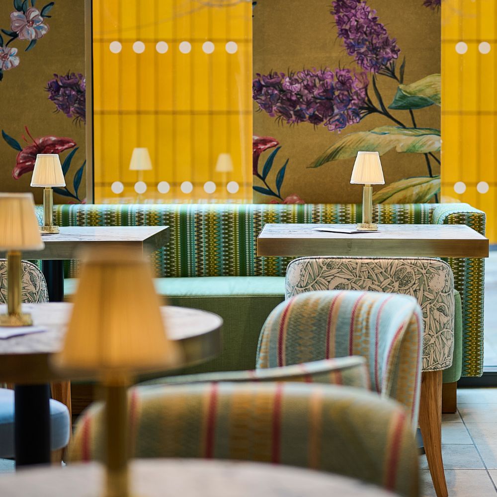 vibe indoor outdoor mint julep restaurant (3)